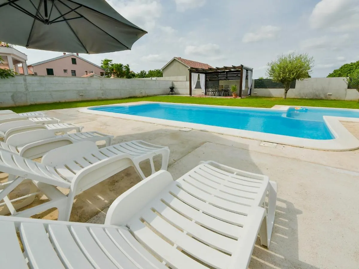 Holiday Home Stipe By Interhome Smilcic Kroatien