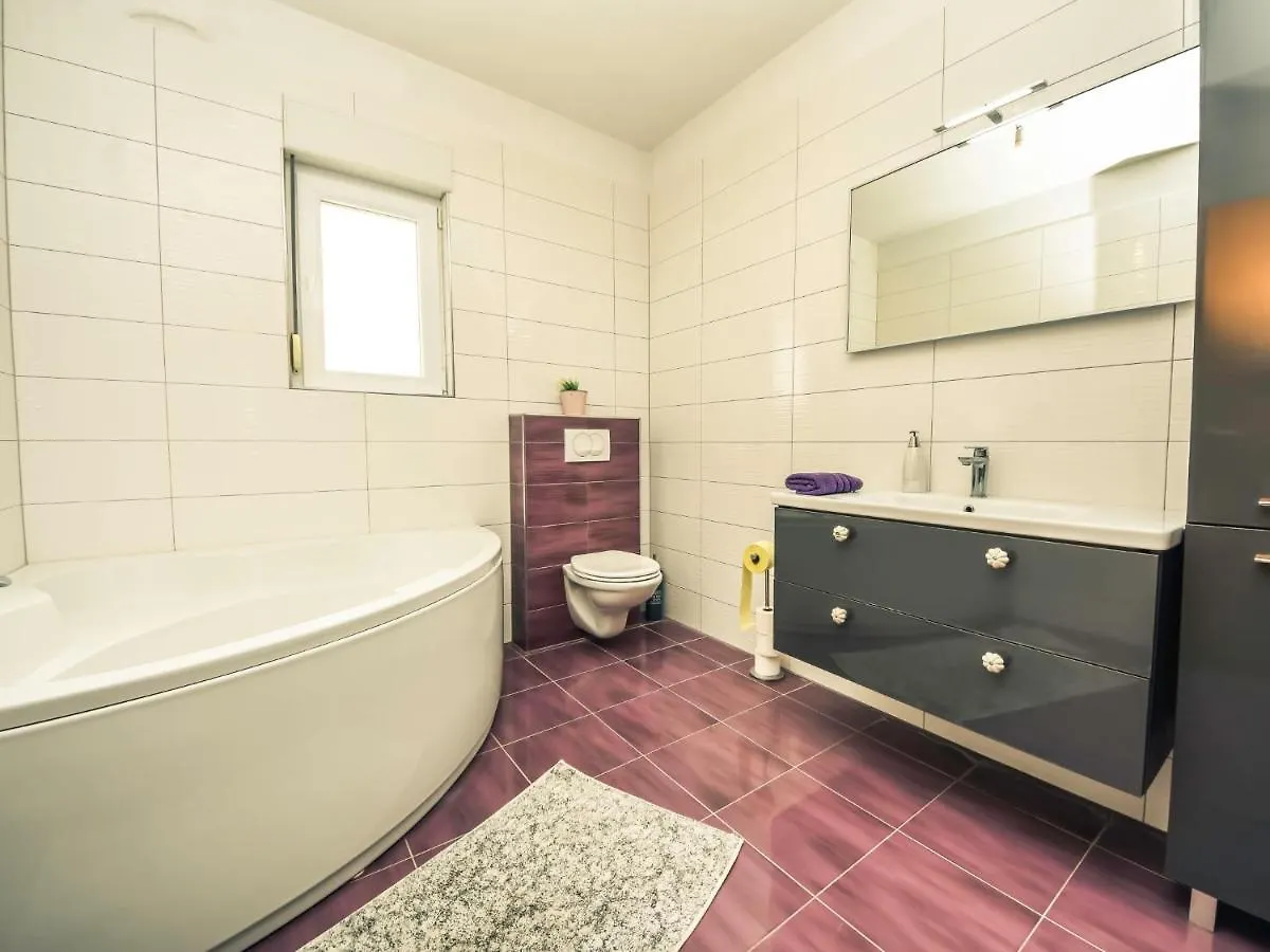 Holiday Home Stipe By Interhome Smilcic Chorwacja