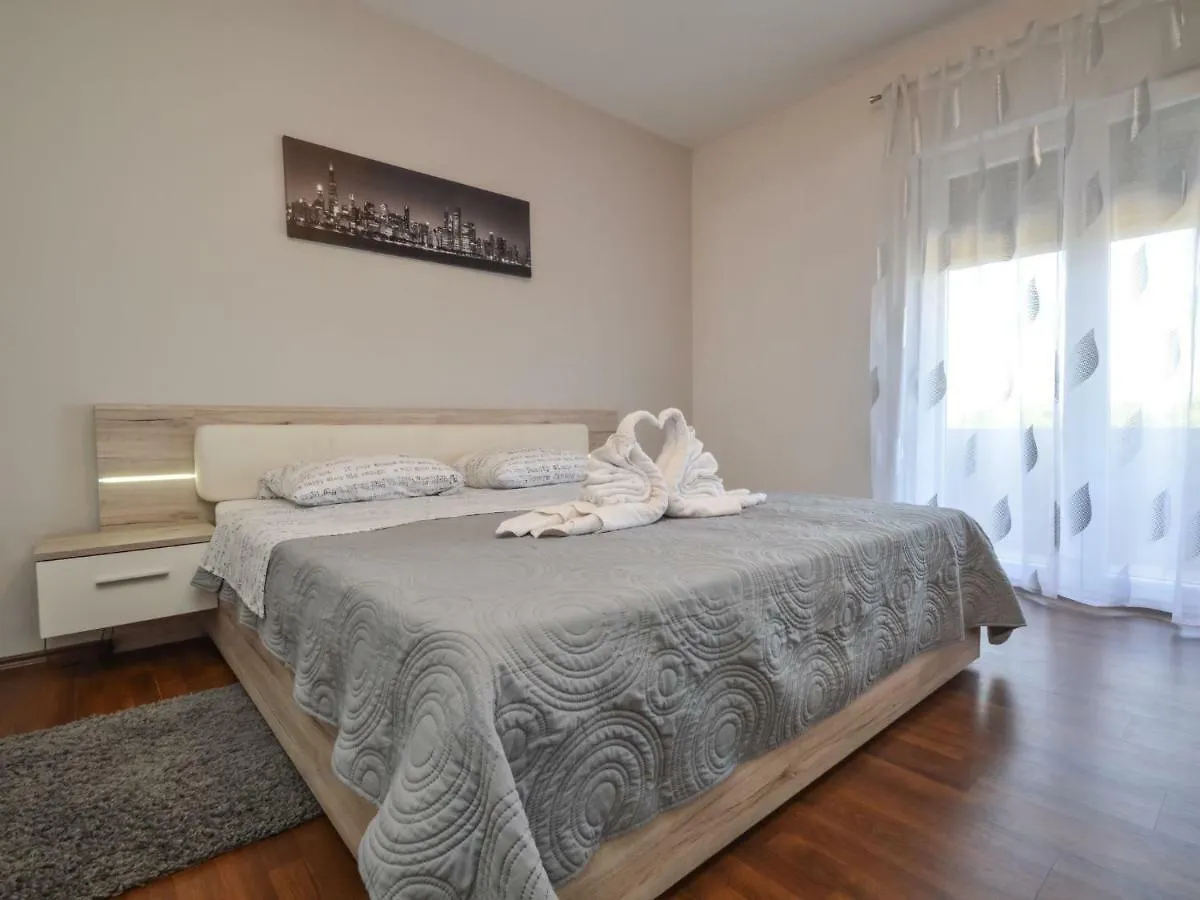 Holiday Home Stipe By Interhome Smilcic